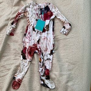 New with tags Posh Peanut Black Rose ruffle footie